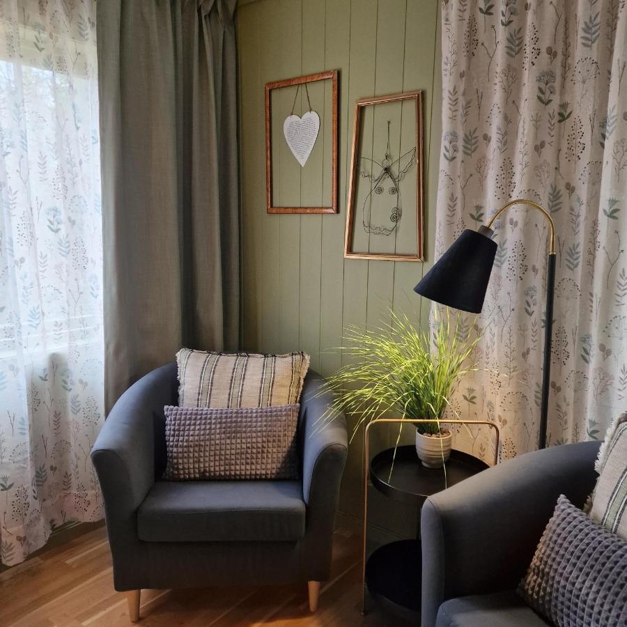 Birk Bed & Birds Bed & Breakfast Svanvik ภายนอก รูปภาพ