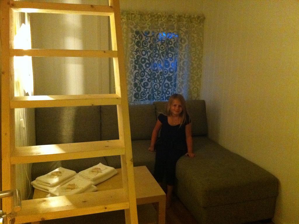 Birk Bed & Birds Bed & Breakfast Svanvik ภายนอก รูปภาพ