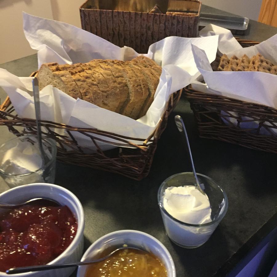 Birk Bed & Birds Bed & Breakfast Svanvik ภายนอก รูปภาพ